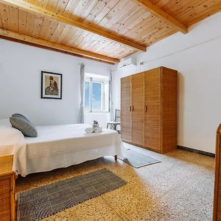 بيت للعطل Domina